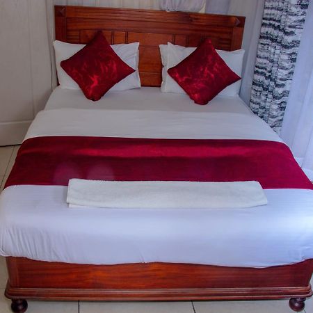 Kima B&B Nairobi Esterno foto